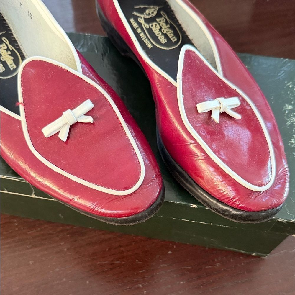 Red Women's Flats with Bow Detail - Picture 2 of 8